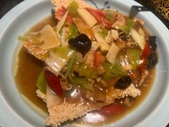 -万重锦·人文川菜馆(骡马市店)