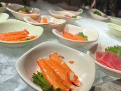 -腾阁自助餐厅(朝林广场店)