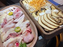 -野·大山里土鸡火锅(万科里店)