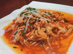 -谊荣海鲜大牌档(石湖店)