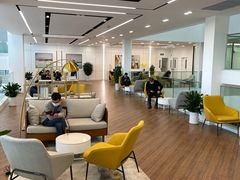 -上海宝宁宝马4S店