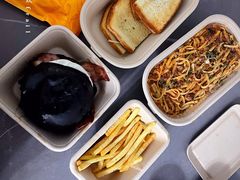 -HELLO 27 意面·沙拉·帕尼尼