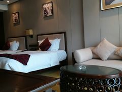 -佛山顺德香云纱园林酒店(清晖园店)