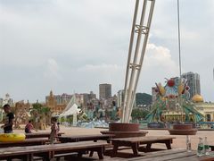 -中国死海旅游度假区