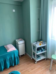 -萱草产后康复催乳中心(江宁万达店)