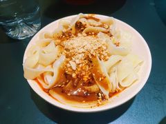 -麻六记(凤凰汇店)