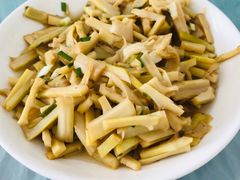 -天乐农家鱼头王(天目湖店)