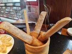 纯手工手打鲜虾滑-宽巷子成都火锅(南站店)