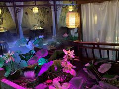 -韵秋荷(宝山龙湖天街店)
