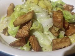 -伊带伊路新疆美食府(呼家楼店)