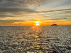 -Sunset Bar(丹绒亚路香格里拉店)