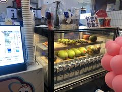 面包甜点陈列柜-茶百道(大卫城店)