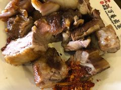 -老鼎万春卤菜(鹭湖宫8区店)