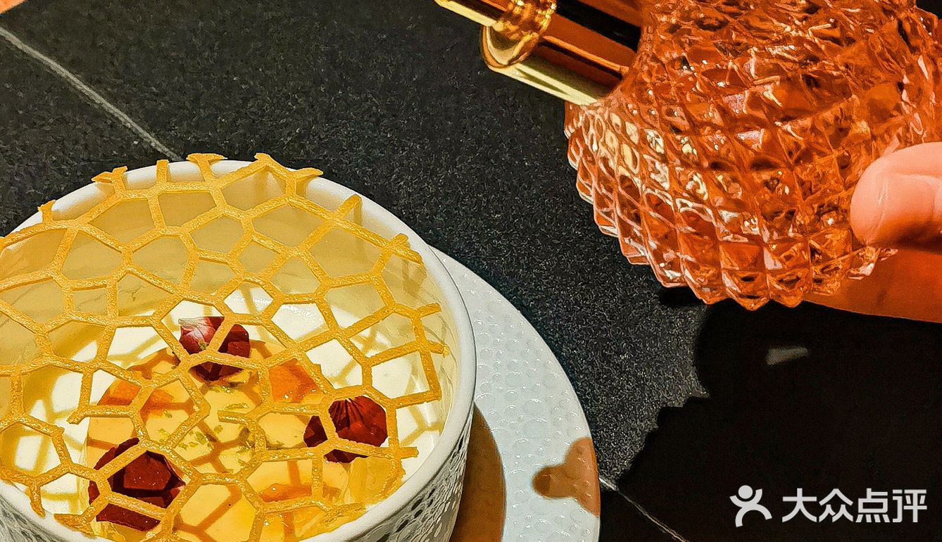 什么❗️❓厦门居然开了米其林星厨主理的现代日料餐厅‼️