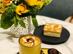 -潮一不贰·法式甜品·生日蛋糕·西式简餐(外滩店)