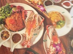 -Chom Cafe and Restaurant