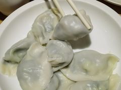 -关东小磨东北菜(上海长风大悦城店)