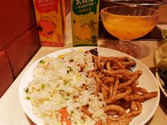-爱客得牛排海鲜烤肉·火锅自助(春熙路黑金好店)