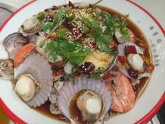 -老东镇啤酒屋海鲜加工·蒸汽海鲜·海鲜烧烤(台东店)