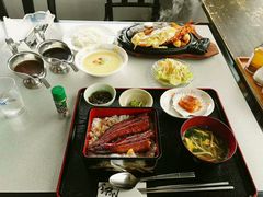 -Rizzan Sea Park Hotel Tancha Bay室内游泳池