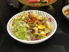 牛油果蔬菜色拉-丰收日·小海鲜·沪上家宴(顾村正大店)