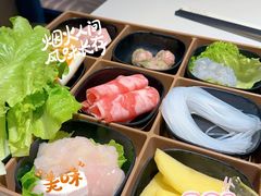 -海底捞火锅(长宁路龙之梦店)