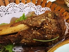 -丁里羊肉小镇(天鹅湖总店)
