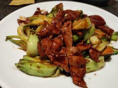 菜梗炒猪肝-菲乐餐厅(三十年经营·湖滨路店)