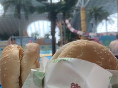 -天山海世界·米立方