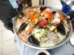 招牌海鲜骨煲-凤城康记饭店