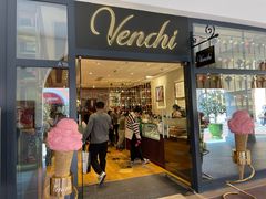 -VENCHI 闻绮(上海佛罗伦萨小镇店)