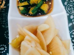-八两八金·莱芜特色炒鸡(市南漳浦路店)