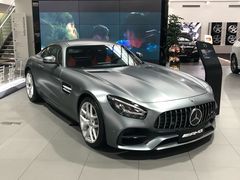 -上海星瀚奔驰4S店(红柳路店)