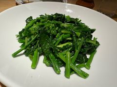 清炒板蓝根青菜-一坐一忘云南菜(卓悦中心)