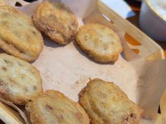 -休记光头香辣蟹干锅(绵竹店)