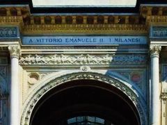 -埃马努埃莱二世拱廊