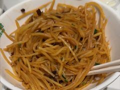 -绿草地·湘菜(7mall店)