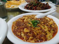 -勇猛子川菜馆(新军路店)