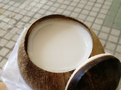 -椰爺爺·椰子冻砵仔糕