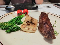 精选牛排拼鲽鱼-马克西姆俄罗斯餐厅(绥芬河店)