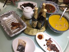 -湘潭九龙鱼头店(城南西路店)