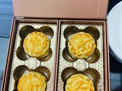 -上海半岛酒店·半岛精品店