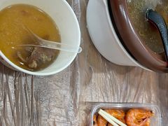 -蓝精灵饺子店