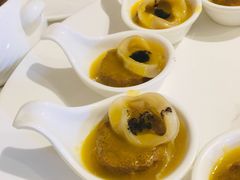 -景月阁空中食府(希尔顿酒店)