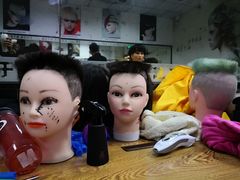-首脑美容美发化妆美甲培训学校(龙岗校区)