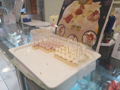 -花花卷卷·鲜食蛋糕(静安久光百货店)