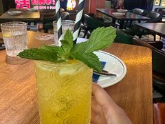 -Famous肥猫墨西哥音乐餐吧(五棵松华熙LIVE店)