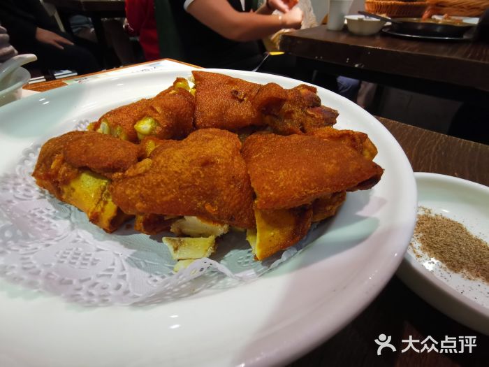 熠盛粤味(永康路店)金牌炸猪手图片