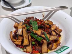 -绿草地·湘菜(7mall店)