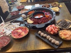 -黄潇洒老火锅(九眼桥宏济巷店)